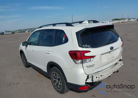 2020 Subaru Forester Premium из США, поврежденный, VIN JF2SKAGC0LH506315